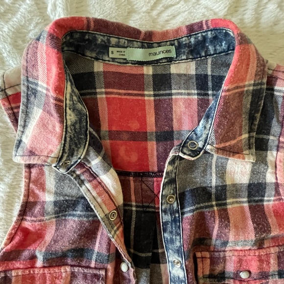 Maurices Plaid Racerback Pearlsnap - Picture 5 of 5